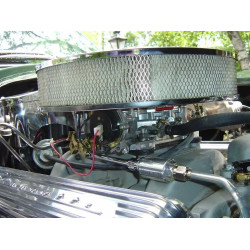 Przewód paliwa z filtrem paliwa Edelbrock.